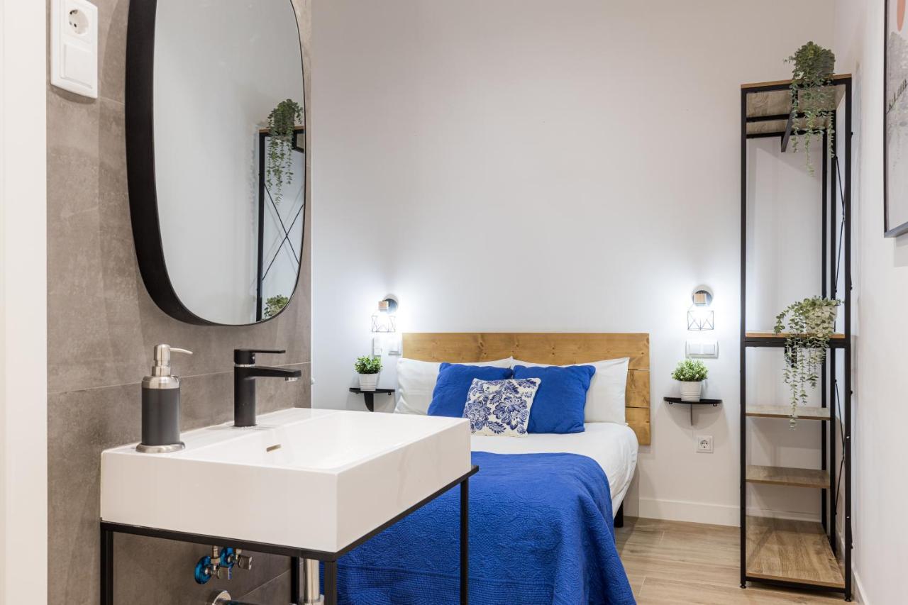 Latina XV Apartman Madrid Kültér fotó